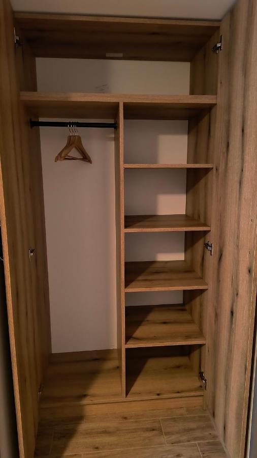 Pokoje Goscinne U Marka Tuszyn Luaran gambar